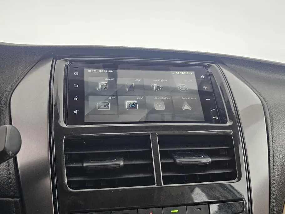 2022 Toyota Yaris  Y 