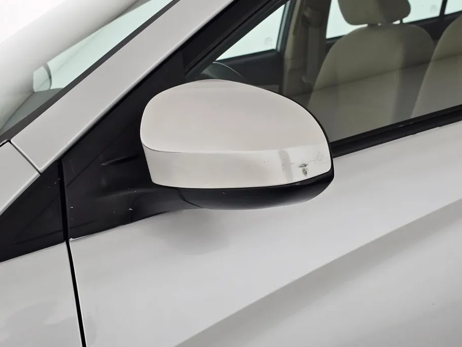 2022 Toyota Yaris  Y 