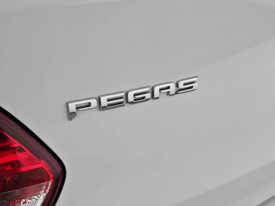 2022 Kia Pegas LX 