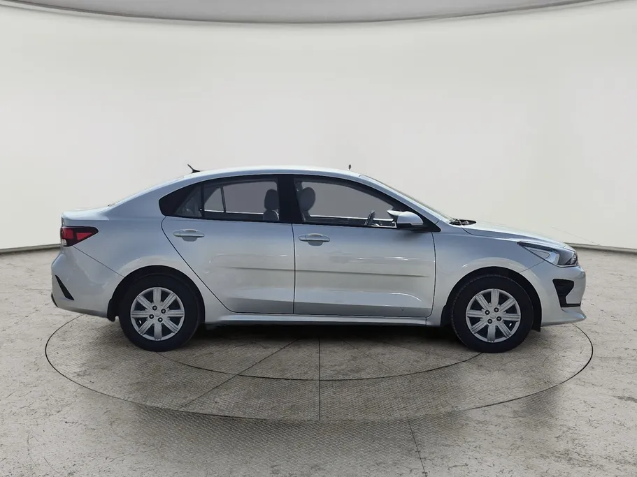 كيا ريو جي ال 2023 