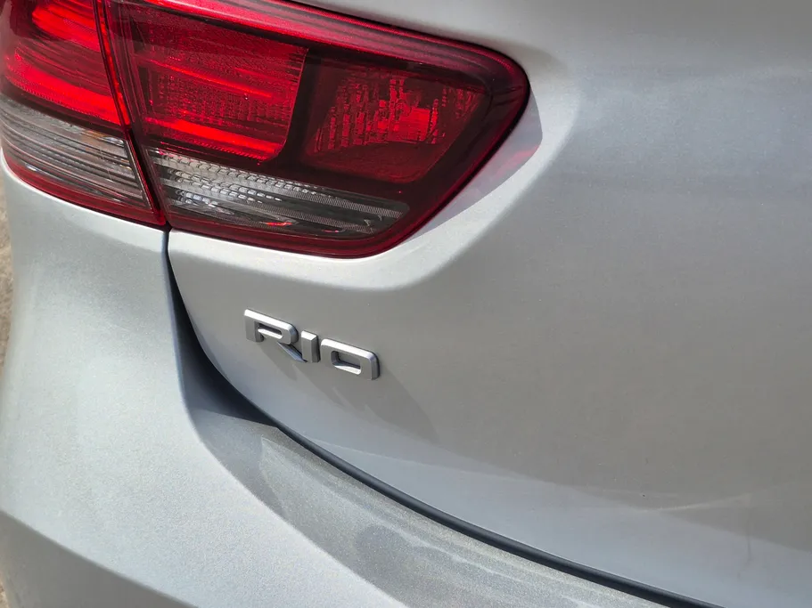 كيا ريو جي ال 2023 