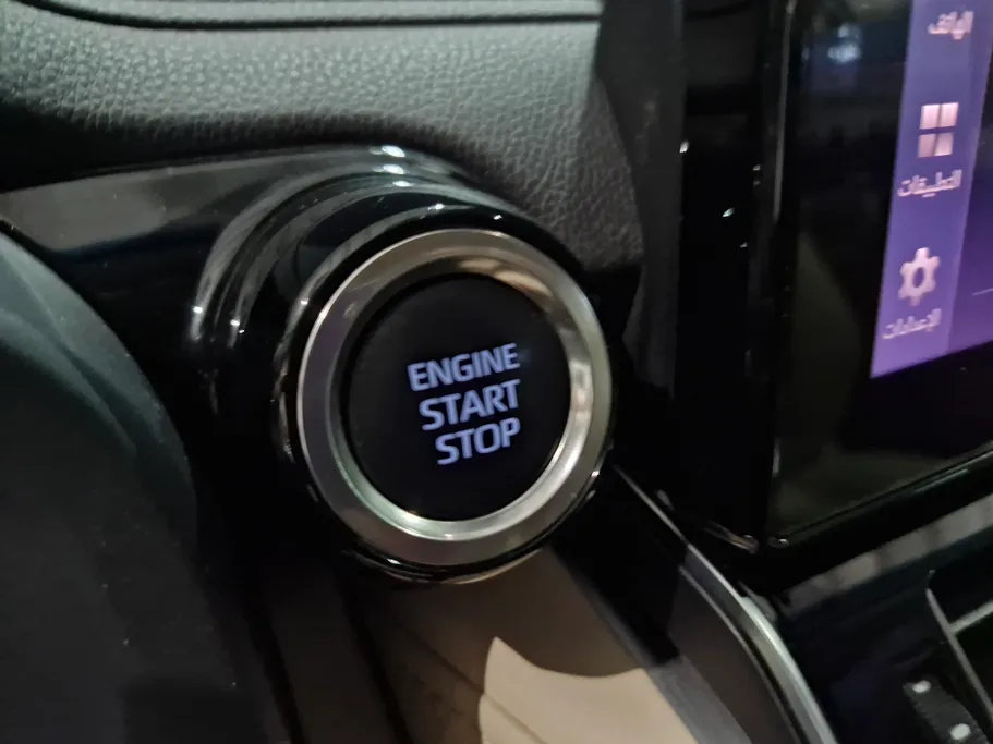 2025 Toyota Land Cruiser GXR4 