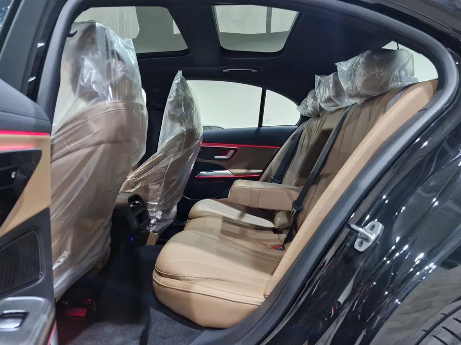 مرسيدس اي 200  2026 