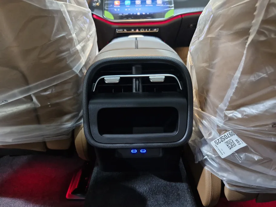 مرسيدس اي 200  2026 