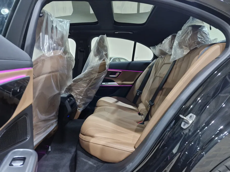 مرسيدس اي 200  2026 