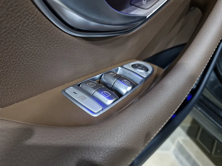 مرسيدس E 250 2023 