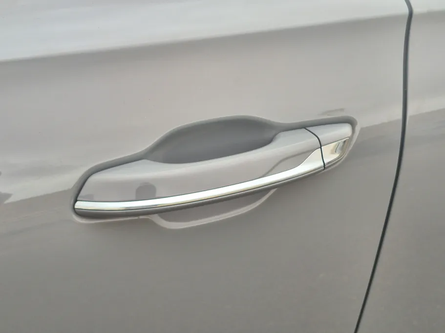 هونشي HS3 Flagship Two Tone 2024 