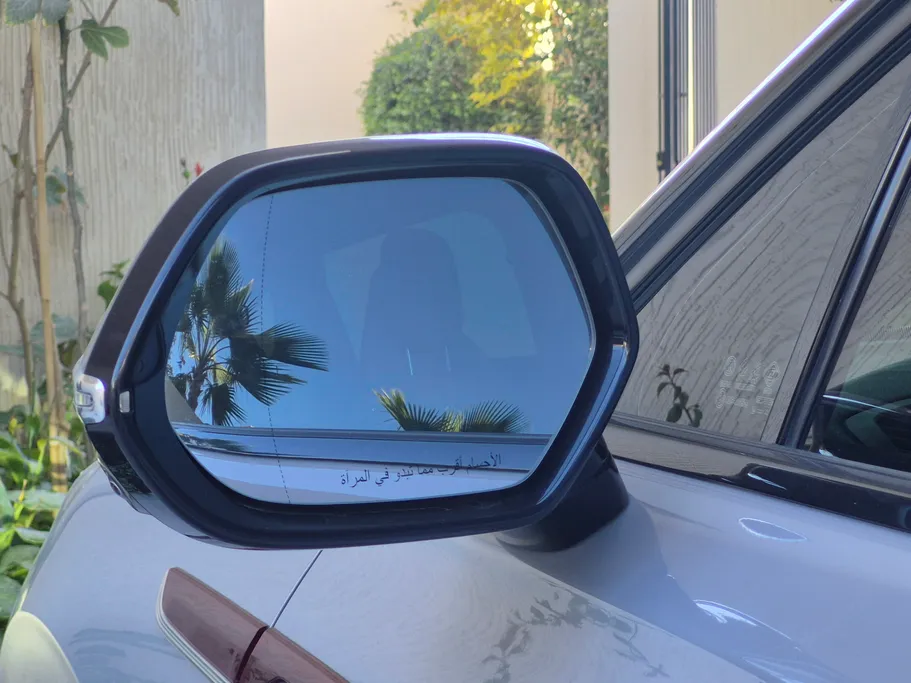 هونشي HS3 Flagship Two Tone 2024 