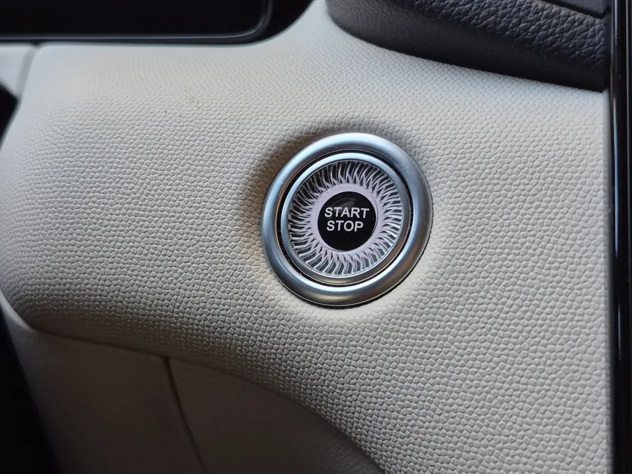 هونشي HS3 Flagship Two Tone 2024 