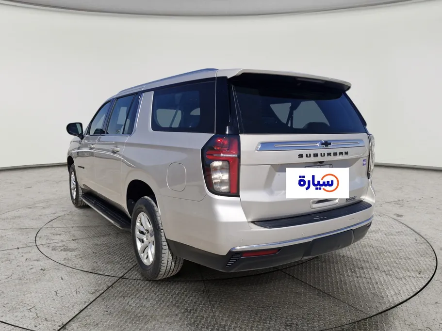 2023 Chevrolet Suburban LS 