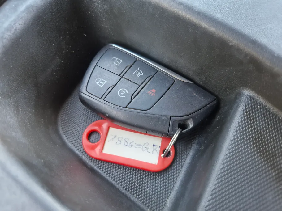 2023 Chevrolet Suburban LS 