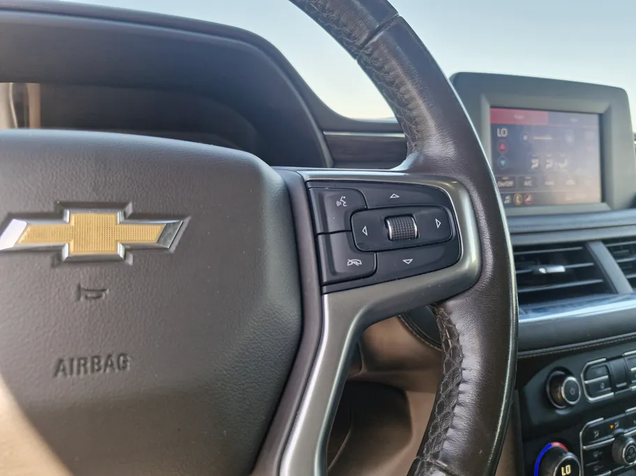 2023 Chevrolet Suburban LS 