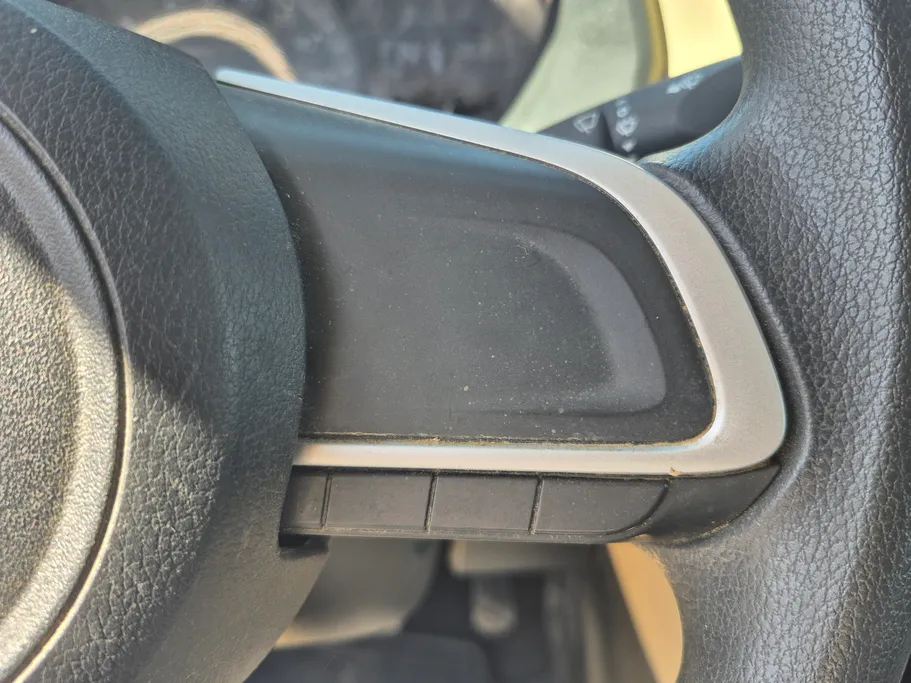 تويوتا يارس Y 2023 