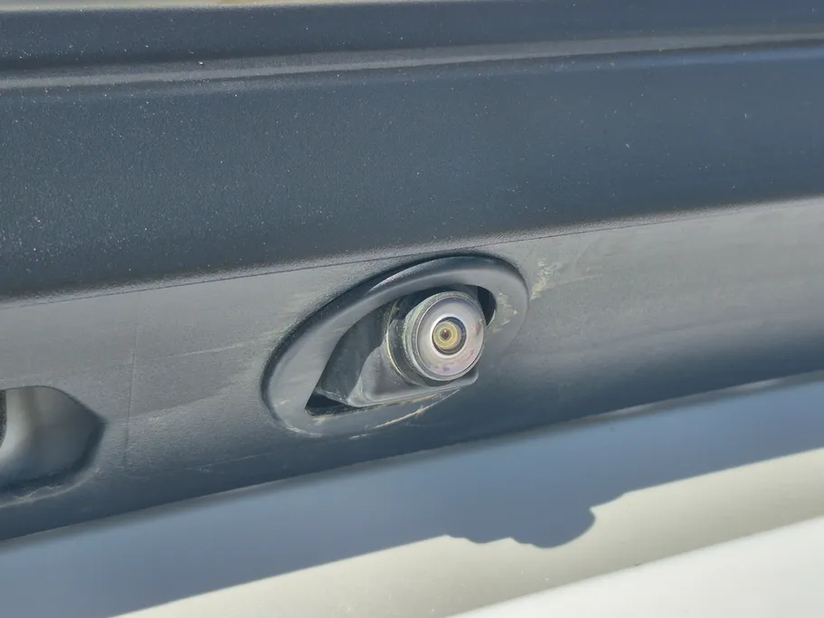 تويوتا يارس Y 2023 