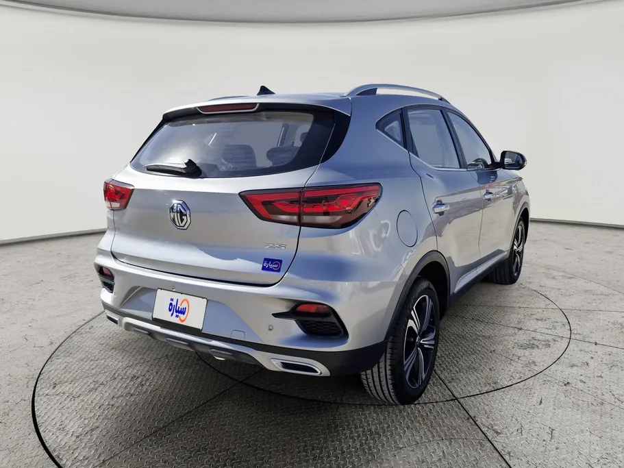 ام جي ZS LUX 2023 