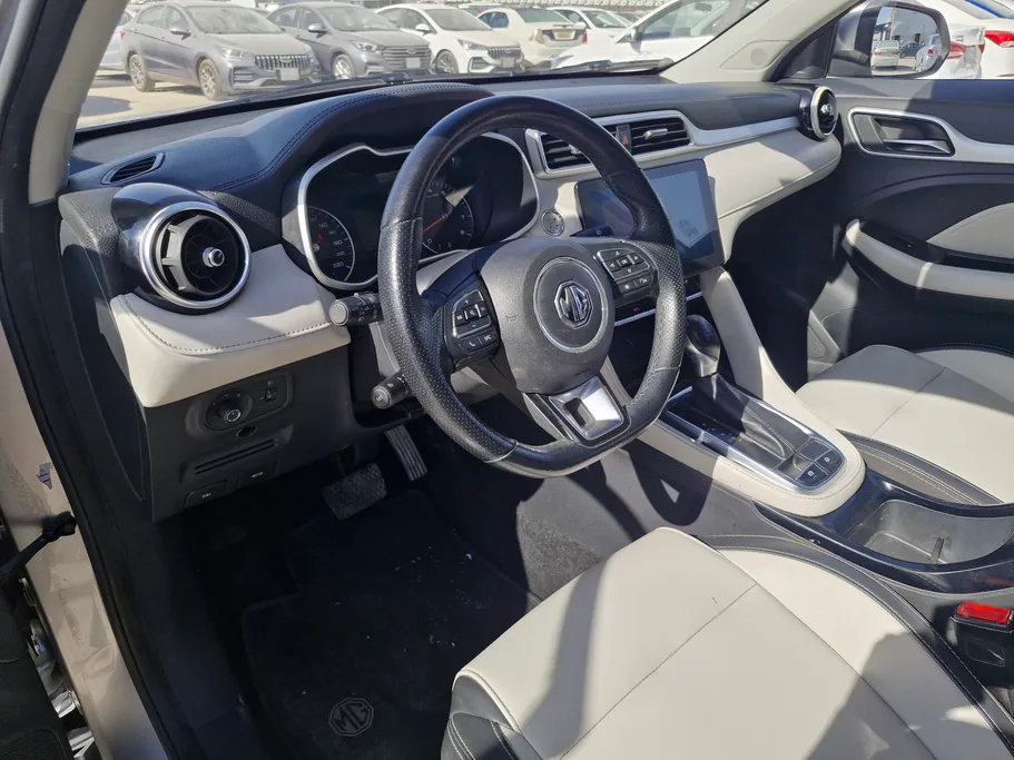 ام جي ZS LUX 2023 