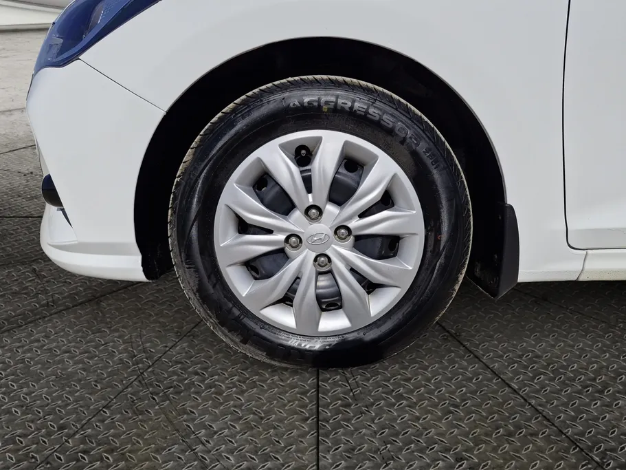 2021 Hyundai Accent Smart 