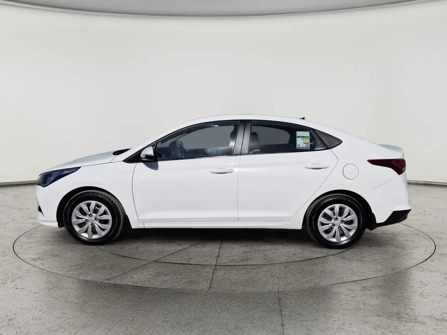 2021 Hyundai Accent Smart 