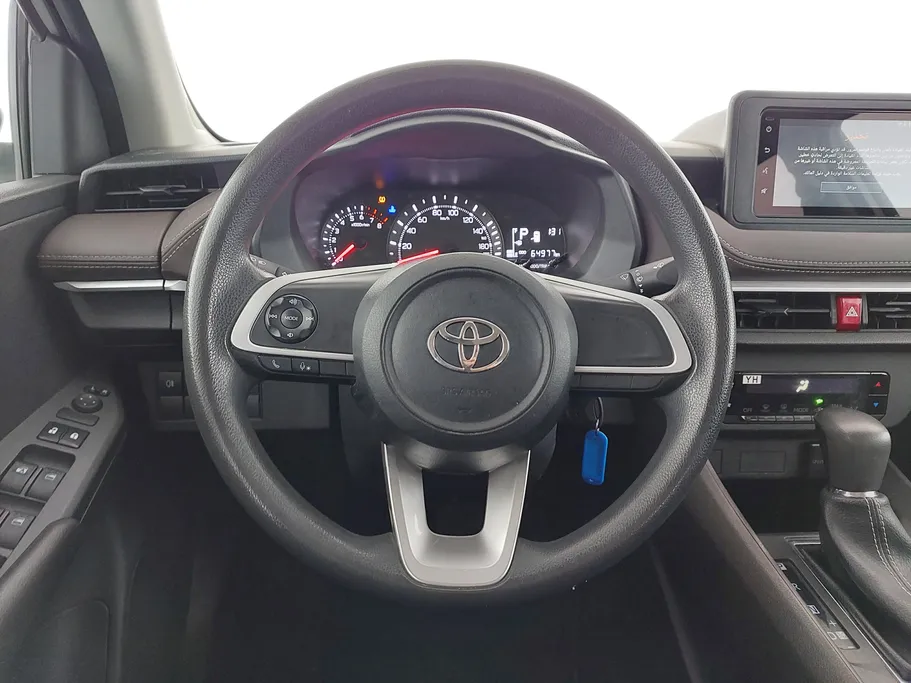 تويوتا يارس Y 2024 