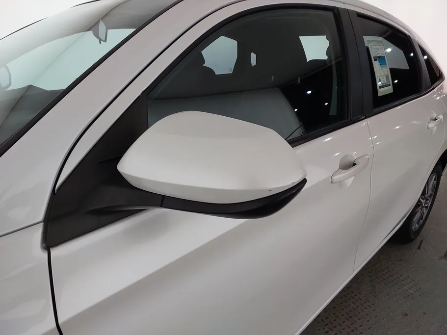 تويوتا يارس Y 2024 