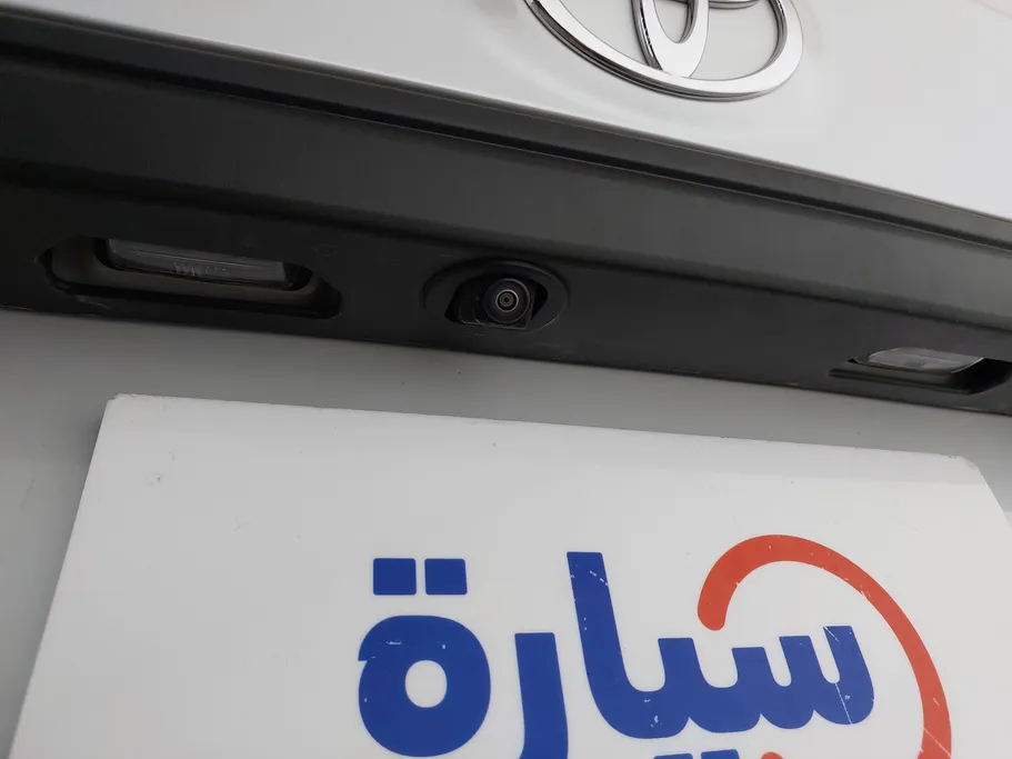 تويوتا يارس Y 2024 