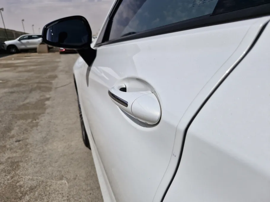 2024 Hongqi H5 Flagship 