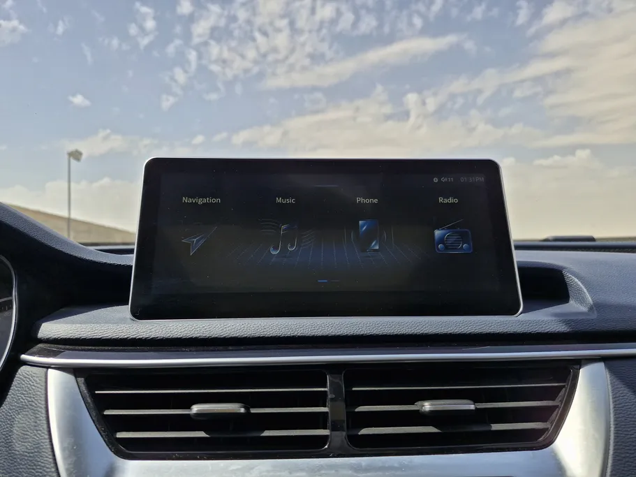 2024 Hongqi H5 Flagship 