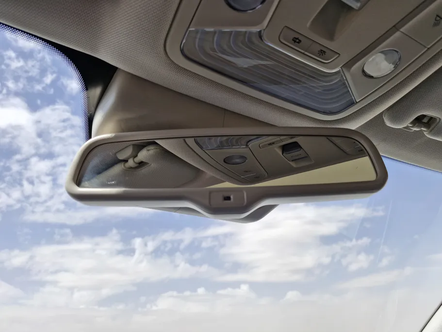 2024 Hongqi H5 Flagship 