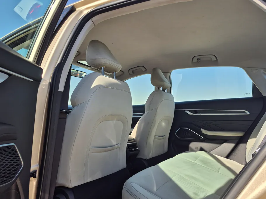 جيلي امجراند GS 2024 