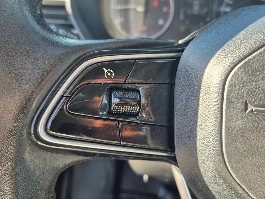 جيلي امجراند GS 2024 