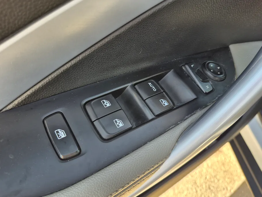 2023 Chevrolet Groove LT 