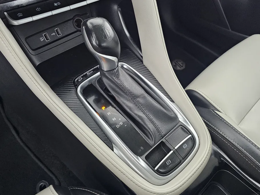 ام جي ZS LUX 2023 