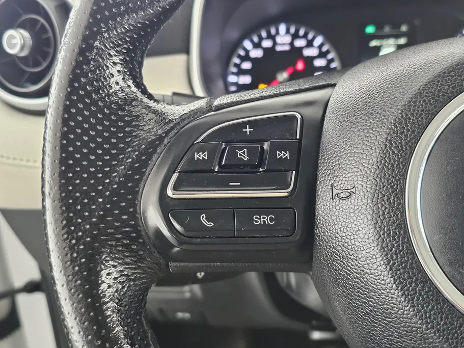 ام جي ZS LUX 2023 