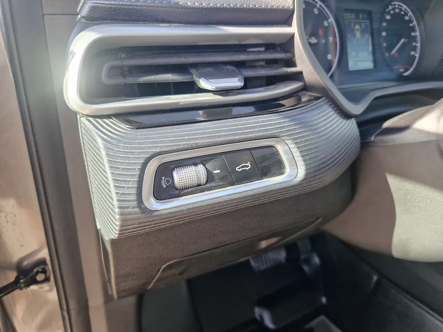 جيلي امجراند GS 2024 