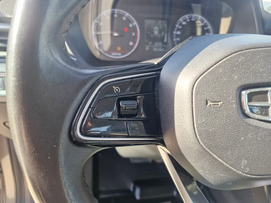 جيلي امجراند GS 2024 