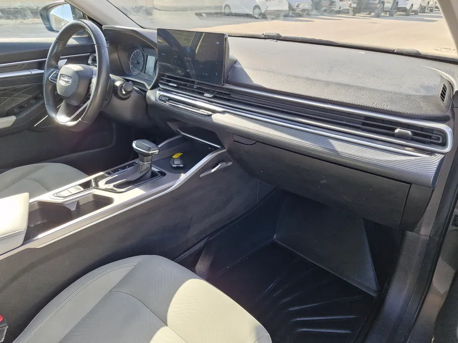 جيلي امجراند GS 2024 