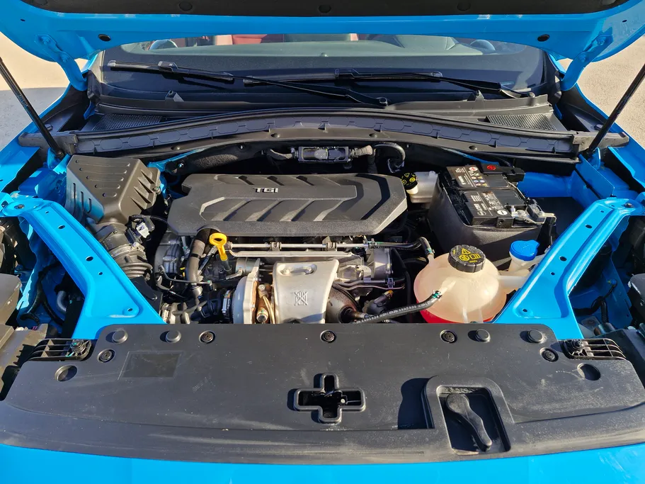 ام جي HS LUX 2024 