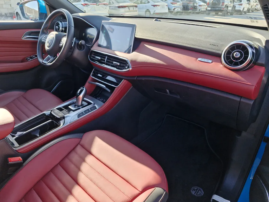 ام جي HS LUX 2024 