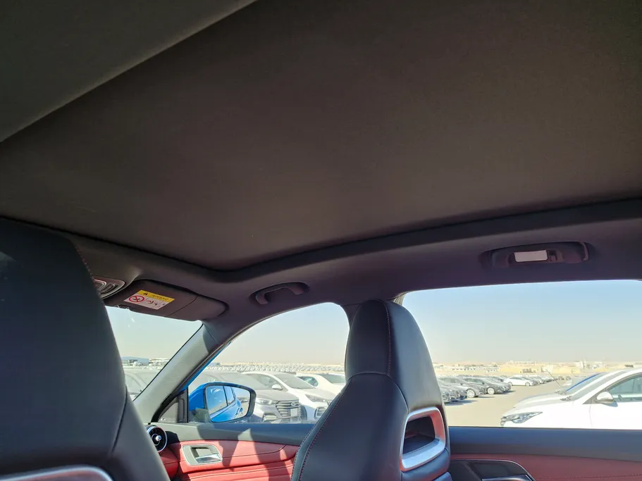 ام جي HS LUX 2024 