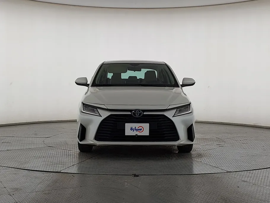 2023 Toyota Yaris  Y 