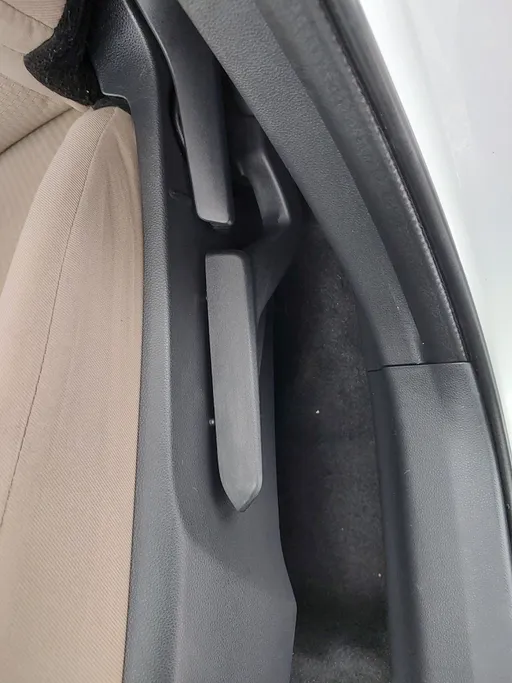 2023 Toyota Yaris  Y 