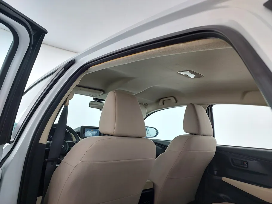 2023 Toyota Yaris  Y 