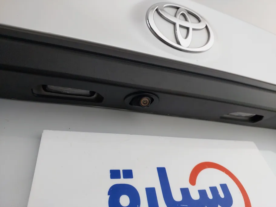 2023 Toyota Yaris  Y 