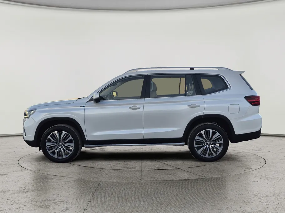 ام جي RX8 LUX 2024 