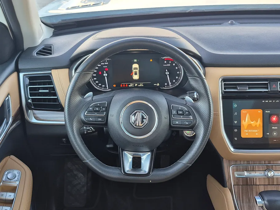 ام جي RX8 LUX 2024 