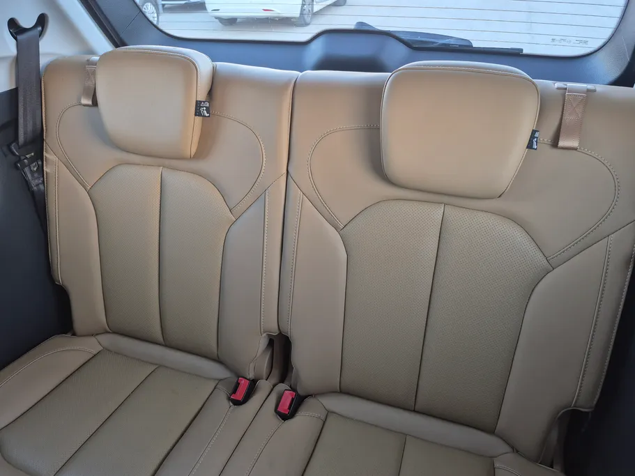 ام جي RX8 LUX 2024 