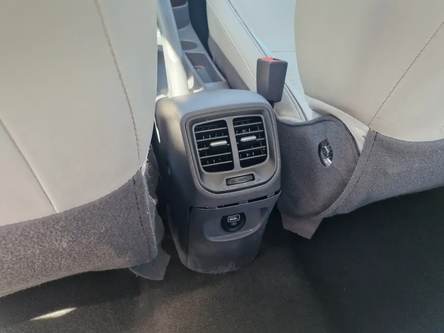 هيونداي Grand i10 فلييت 2024 