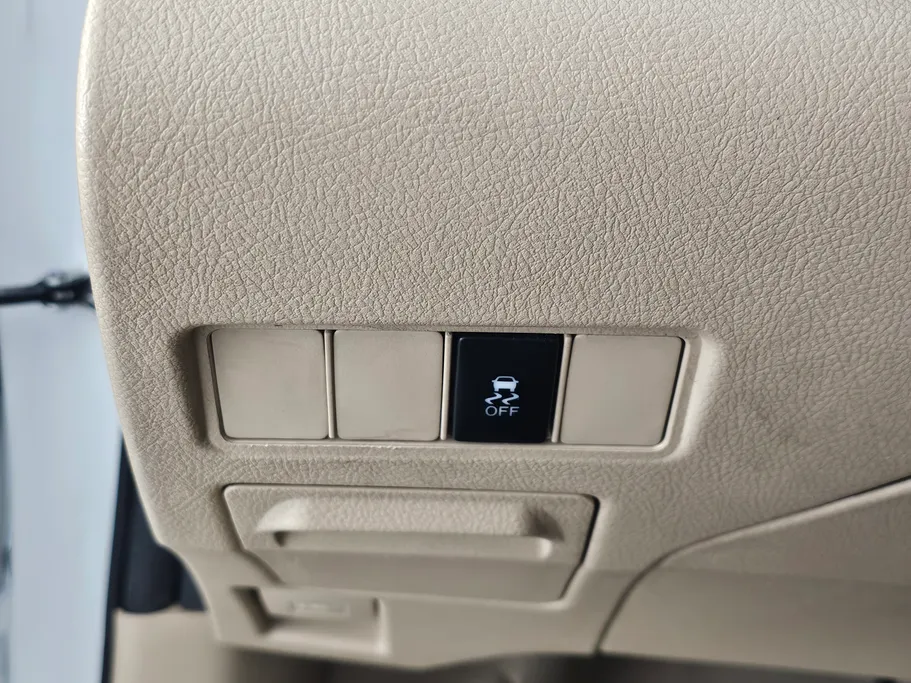 2019 Toyota Yaris  Y 