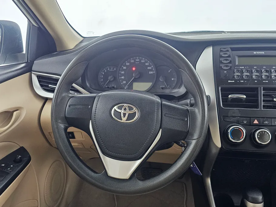2019 Toyota Yaris  Y 