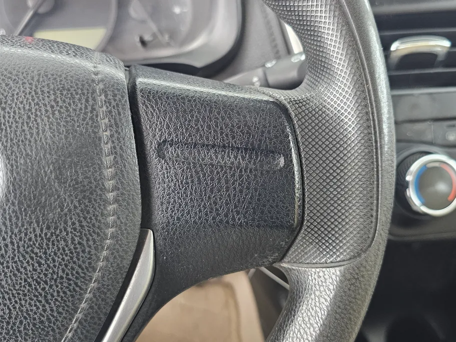 2019 Toyota Yaris  Y 